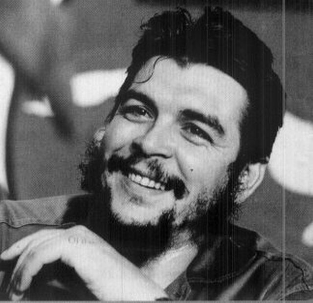 "Революционер руководствуется чувством любви". Сегодня день рождения Че Гевары.